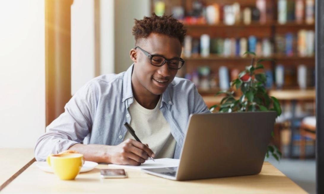 Environnement de formation professionnelle en finance